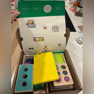 Lovevery Thinker Play kit